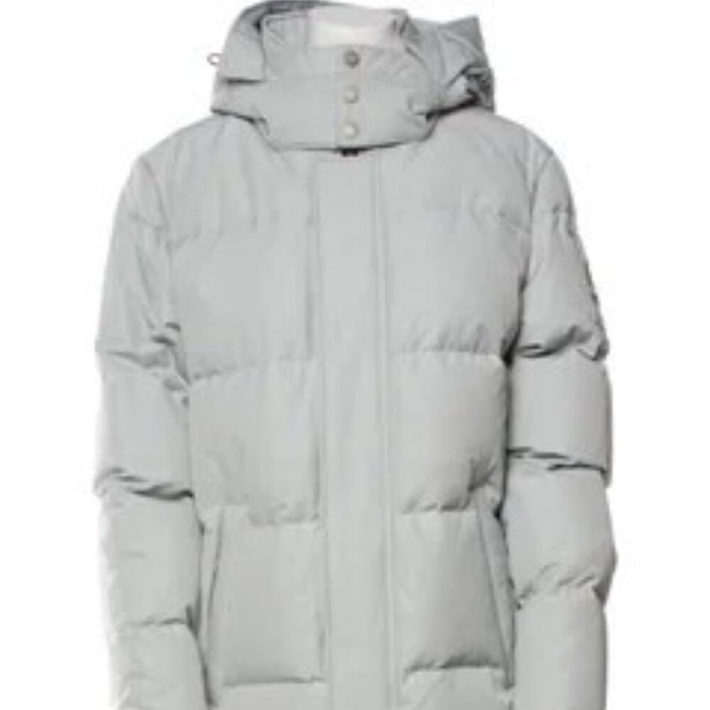 Moose Knuckles Down NWT Men’s Size L light gray color